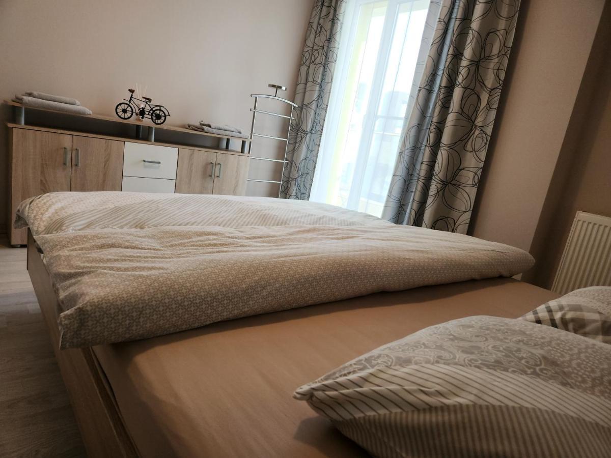 Airport Apartment Otopeni Dış mekan fotoğraf